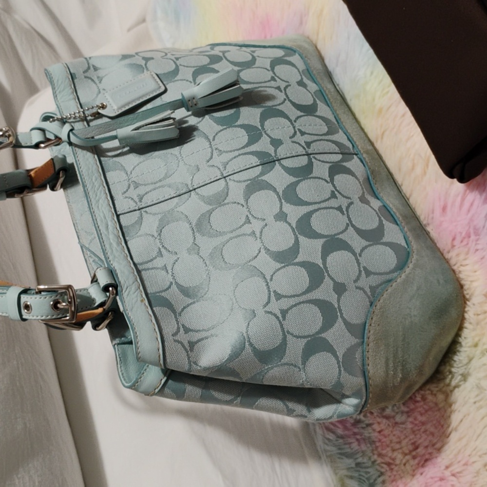 SALE! Auth Coach Denim Y2K Vintage Signature Baby Blue Handbag/Dust Bag - Picture 4 of 15